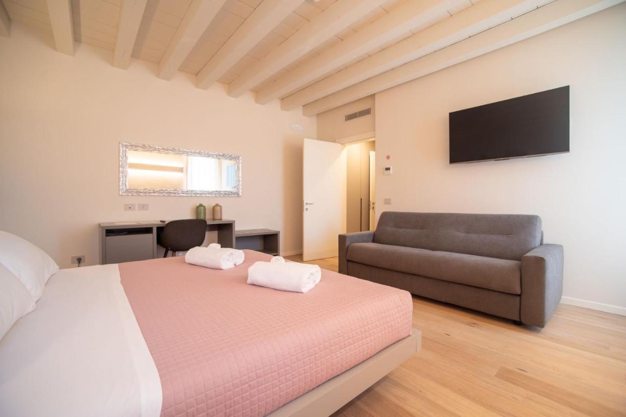 Calcirelli Aparthotel 2*