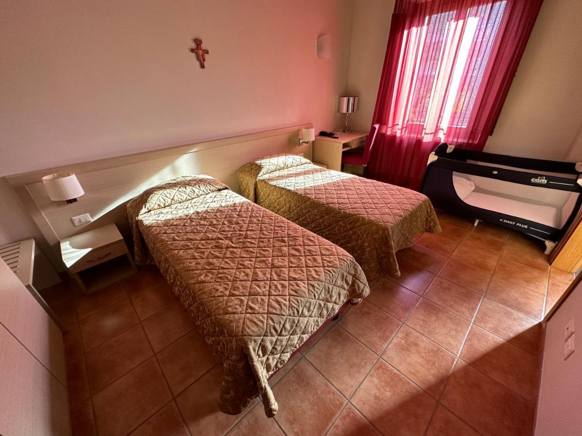 Domus San Bernardino Bed & Breakfast *