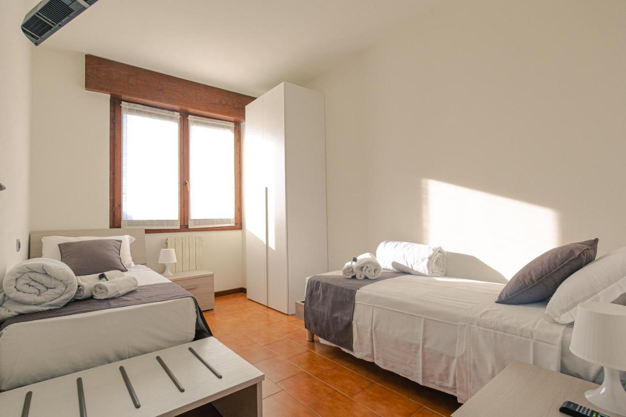 Apartment Omega - Royal Welcome *