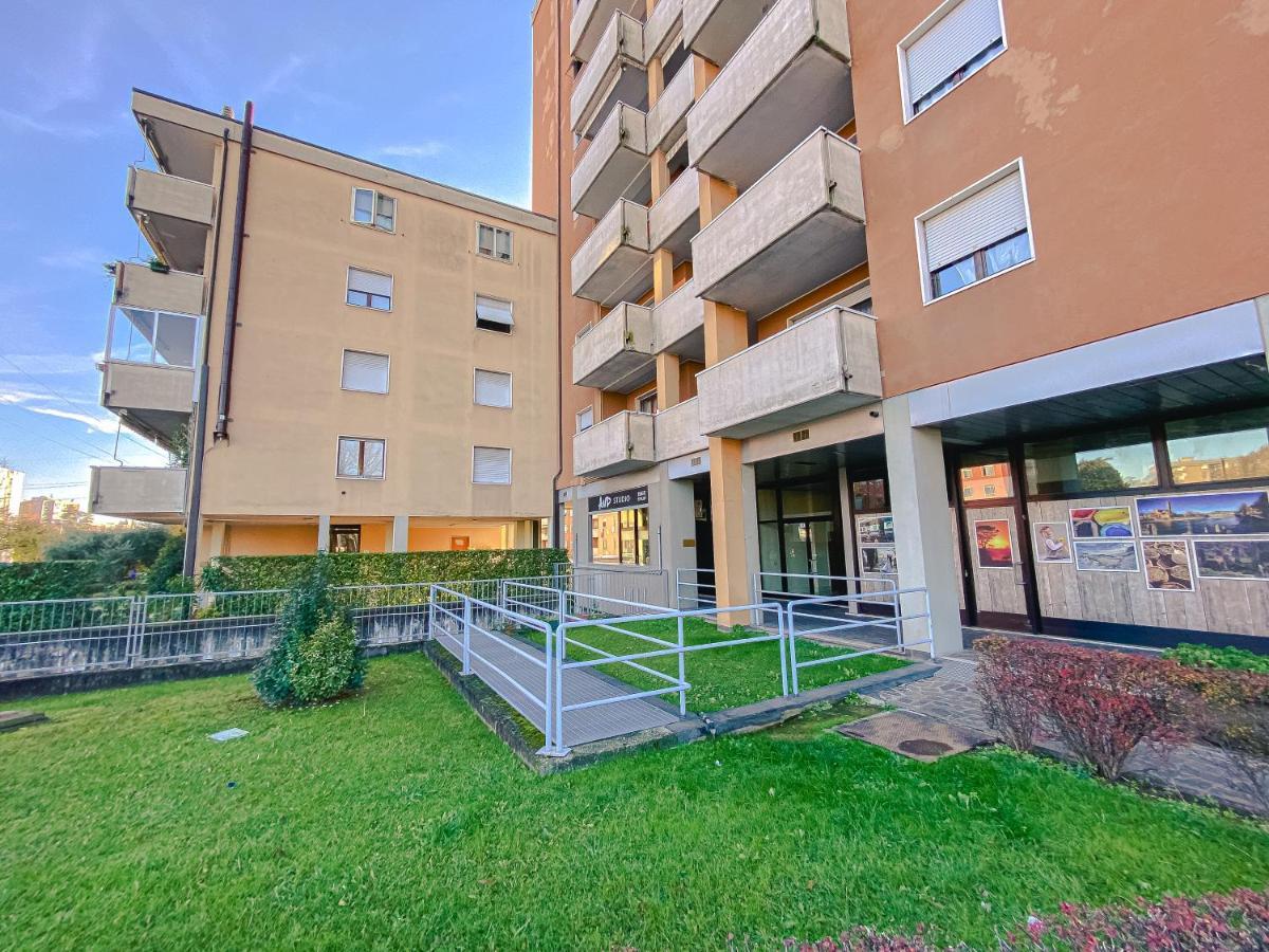 Apartment Omega - Royal Welcome