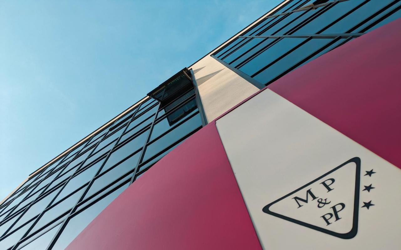 Martini Hotel