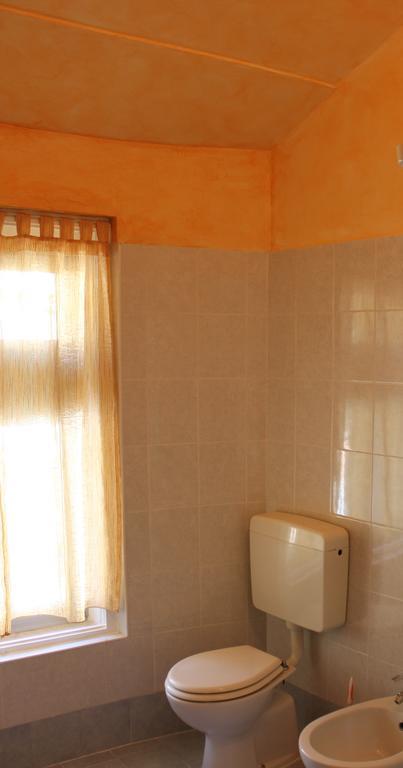 Guest house Santa Toscana 2*