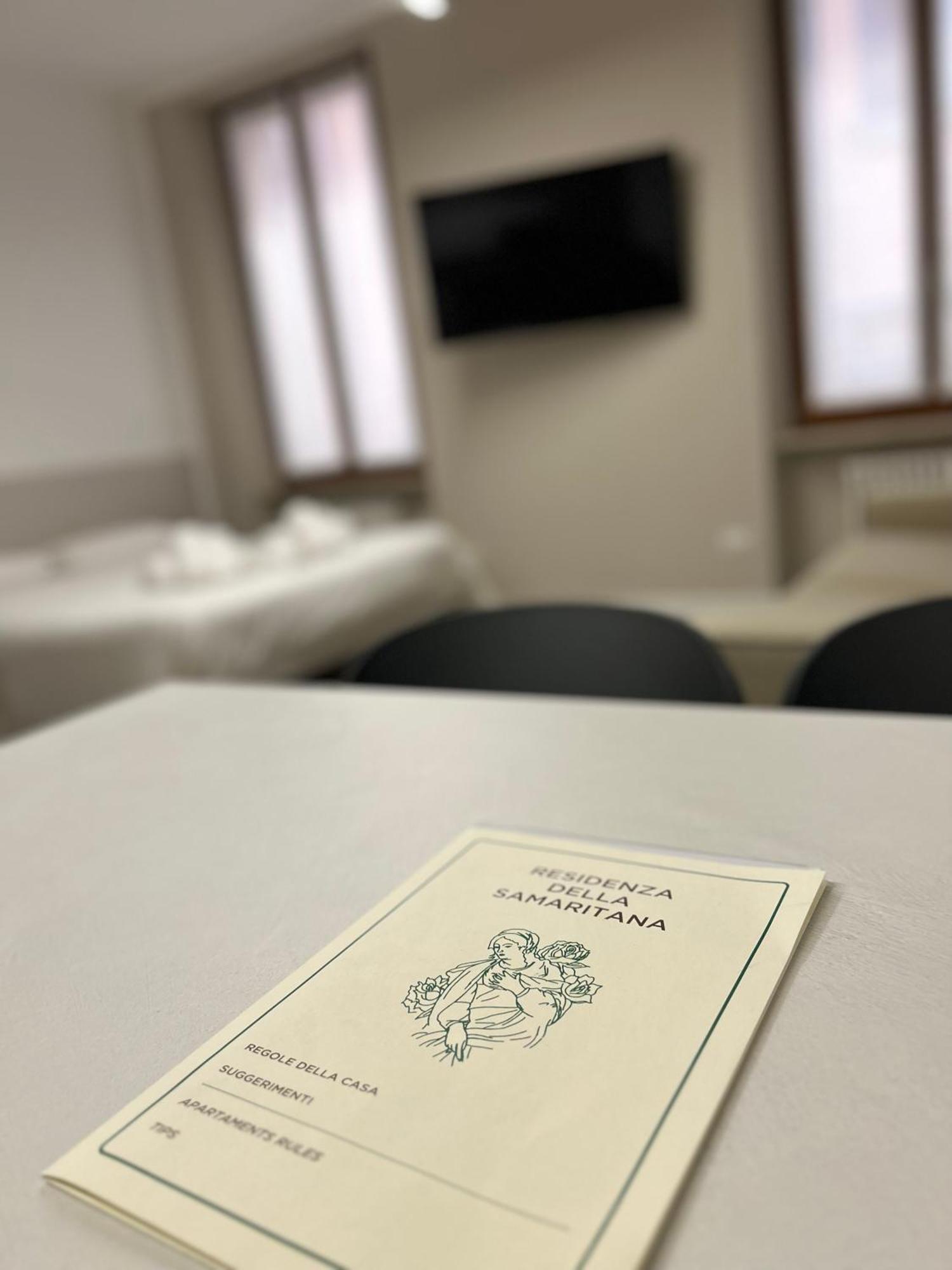 Residenza Della Samaritana Classici Appartamento *