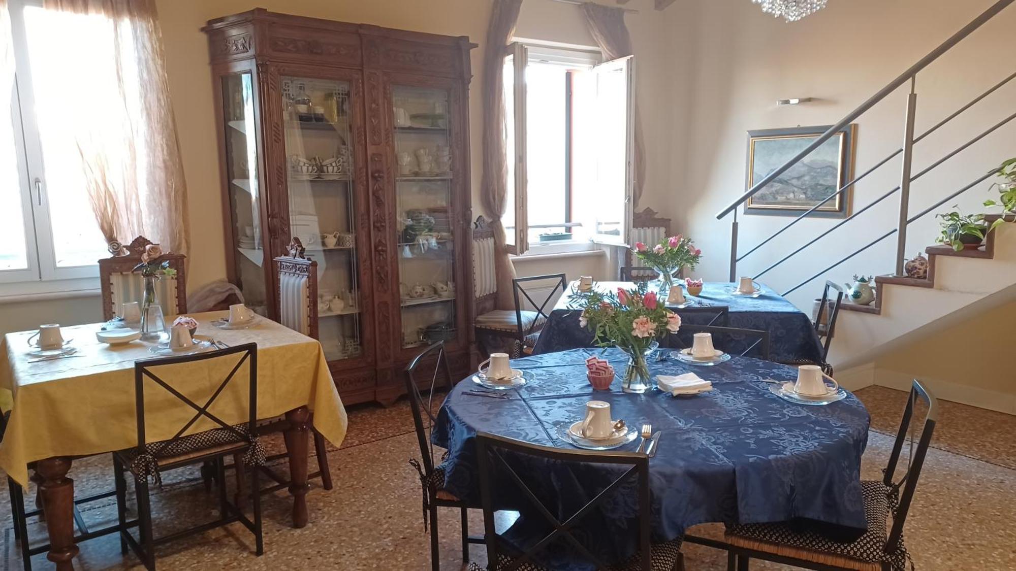 All'opera Prima Aamiaismajoitus