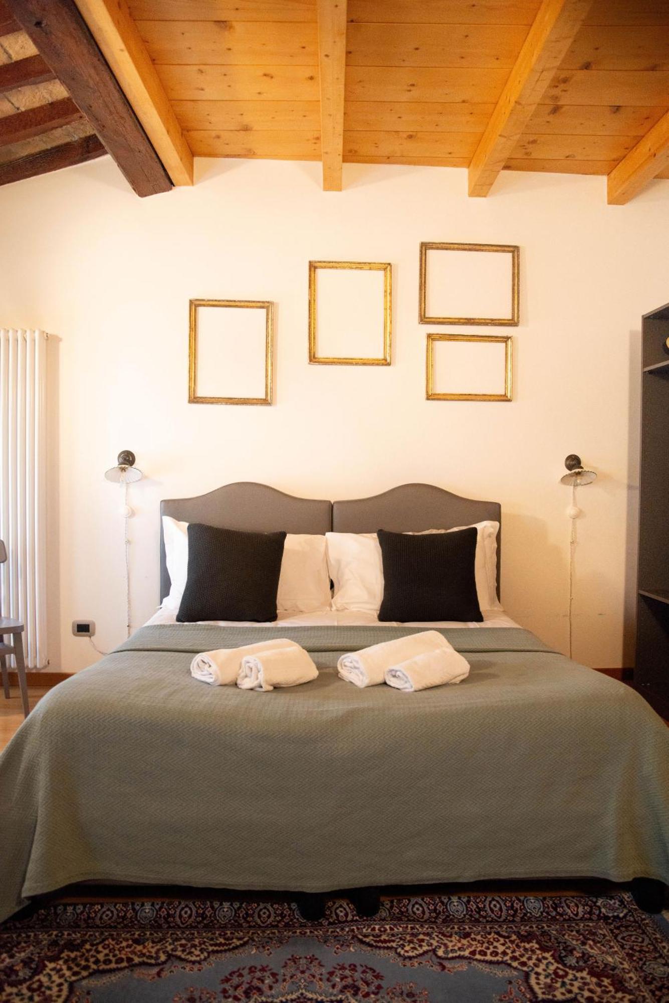Pietra Di Residenza Bed & Breakfast