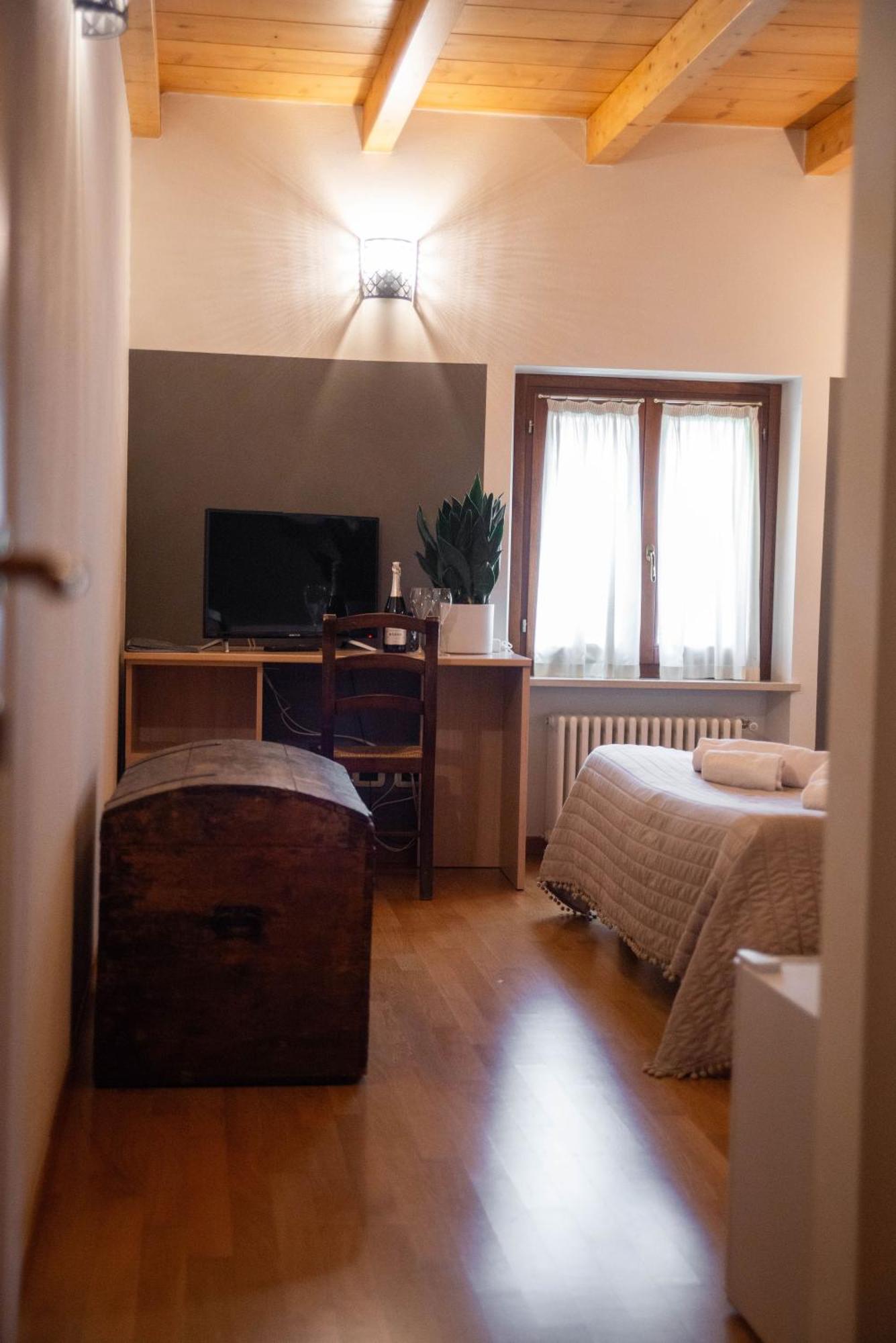 Pietra Di Residenza Bed & Breakfast