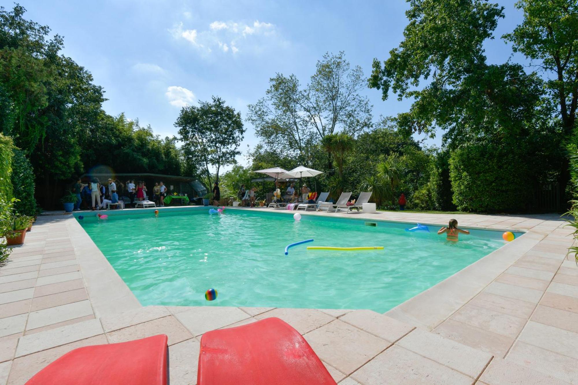 Pousada Villa Isidoro Ampio Parco ,Piscina Privata, Arte E Giochi , Fitness Verona
