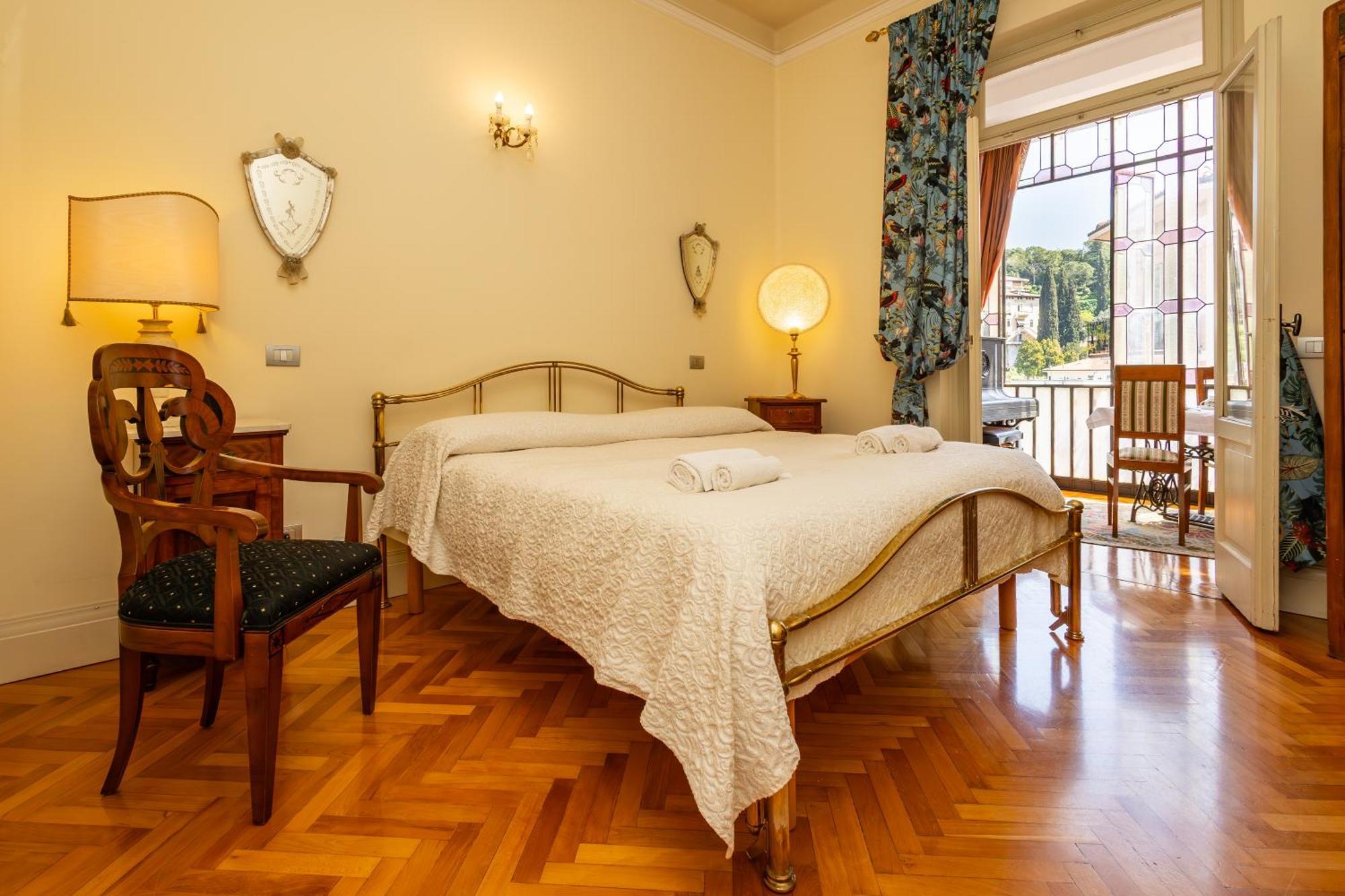 Art Deco - Locazione Turistica Bed & Breakfast Verona