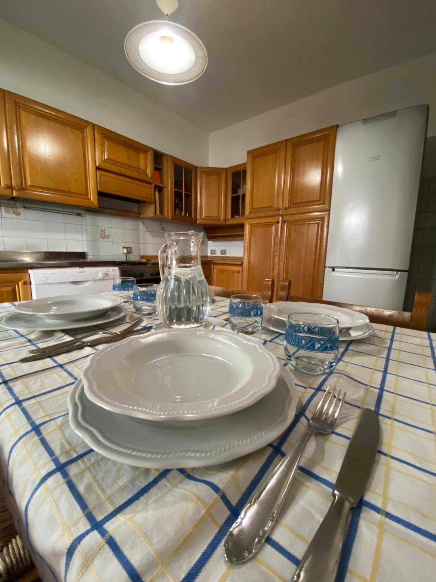 Guesthouset Casa Rina *