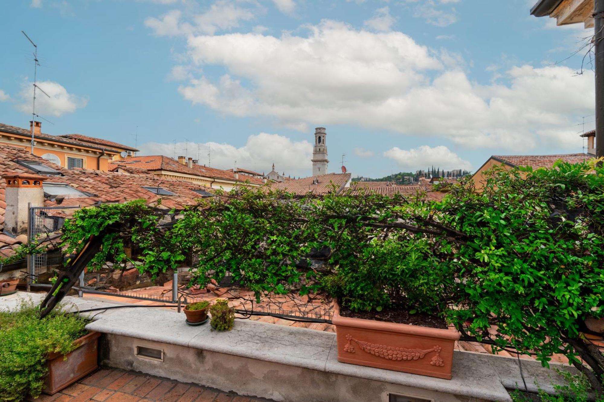 Apartment Terrazza Garibaldi By Postcardsfrom