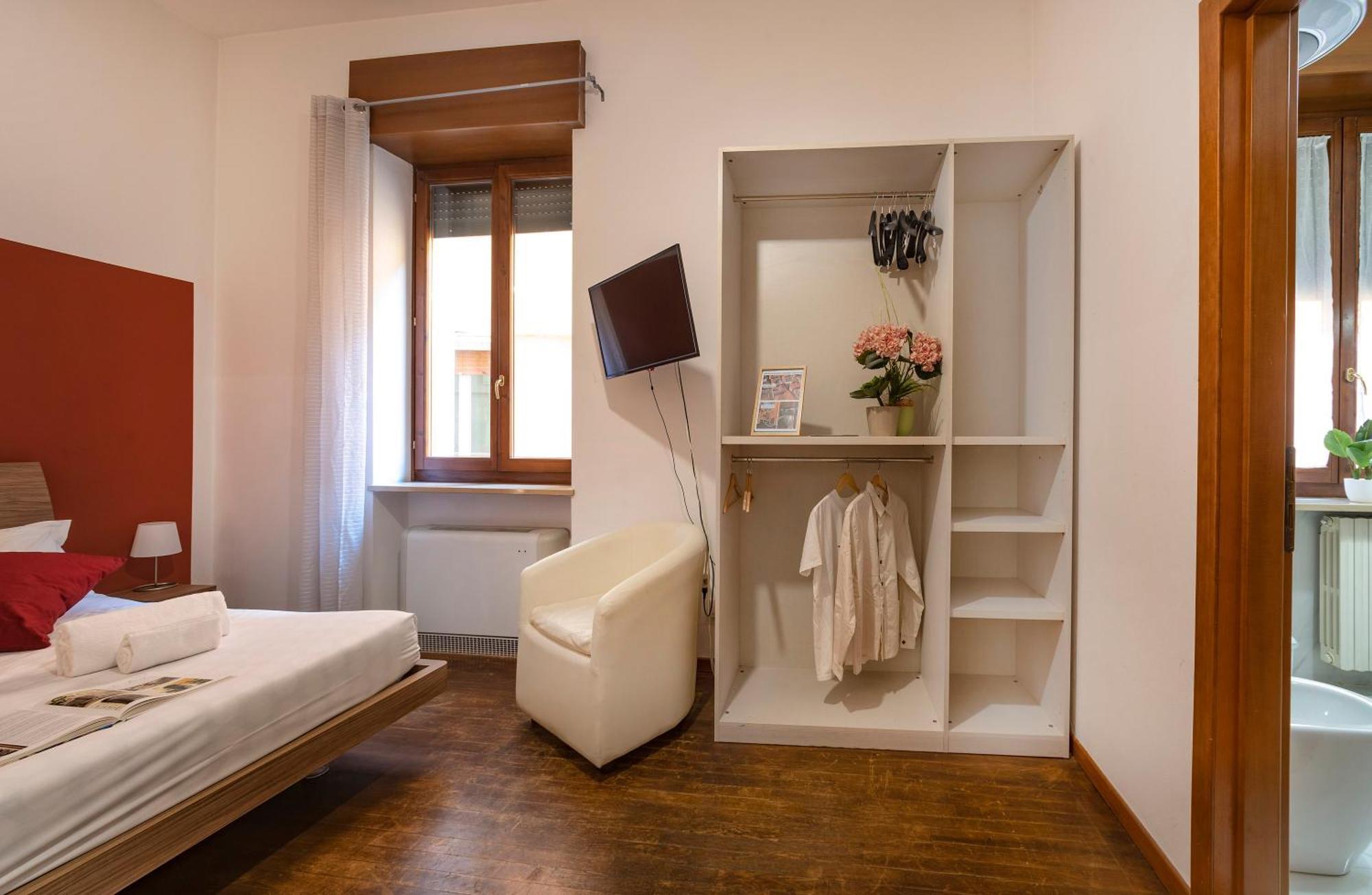 Italianflat - Rentroom Old Town - 200mt To Arena Guest house