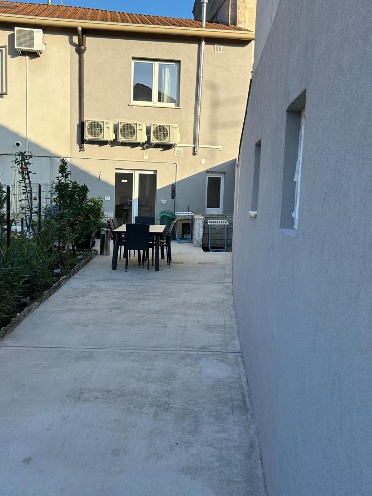 Apartment Segala 5a