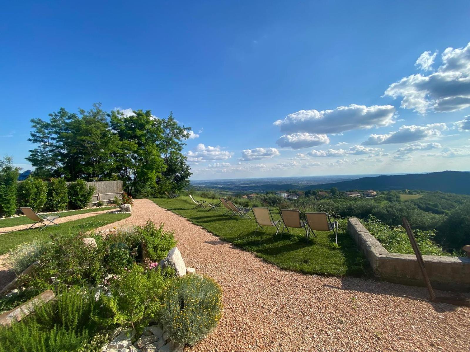 Agriturismo La Perlara *