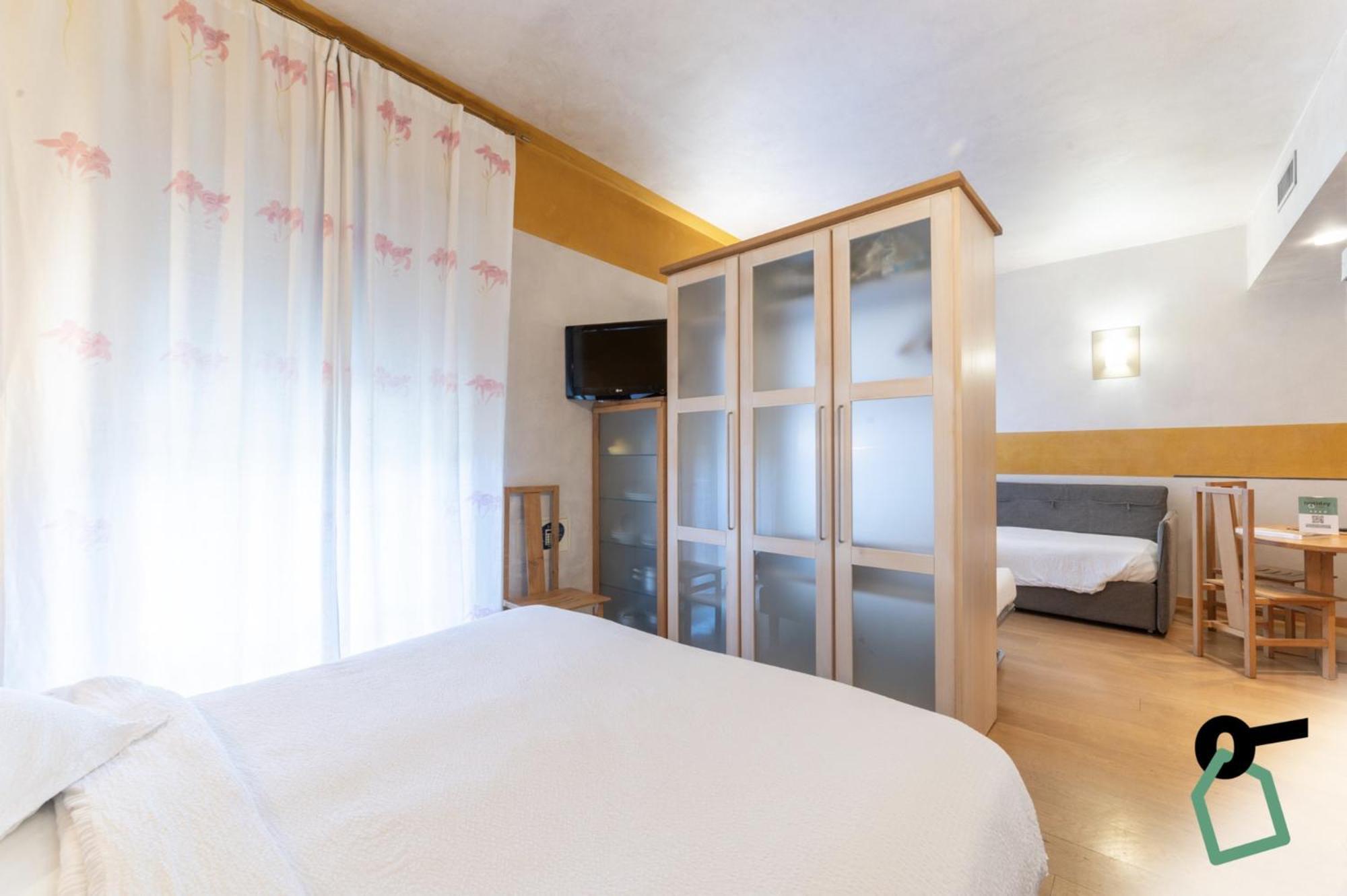 Hotel Hotiday Discovery - 4*