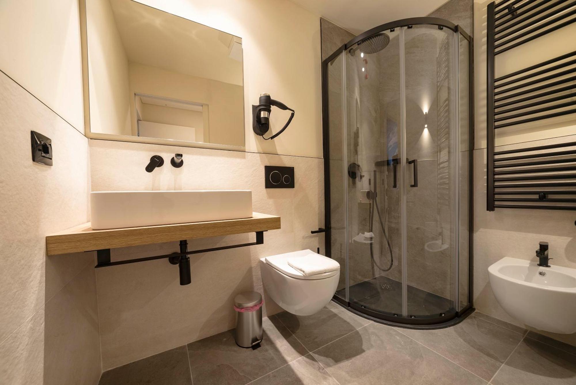 Italianflat - Verona's River, Free Parking For Car & Bike, Nature, Relax
