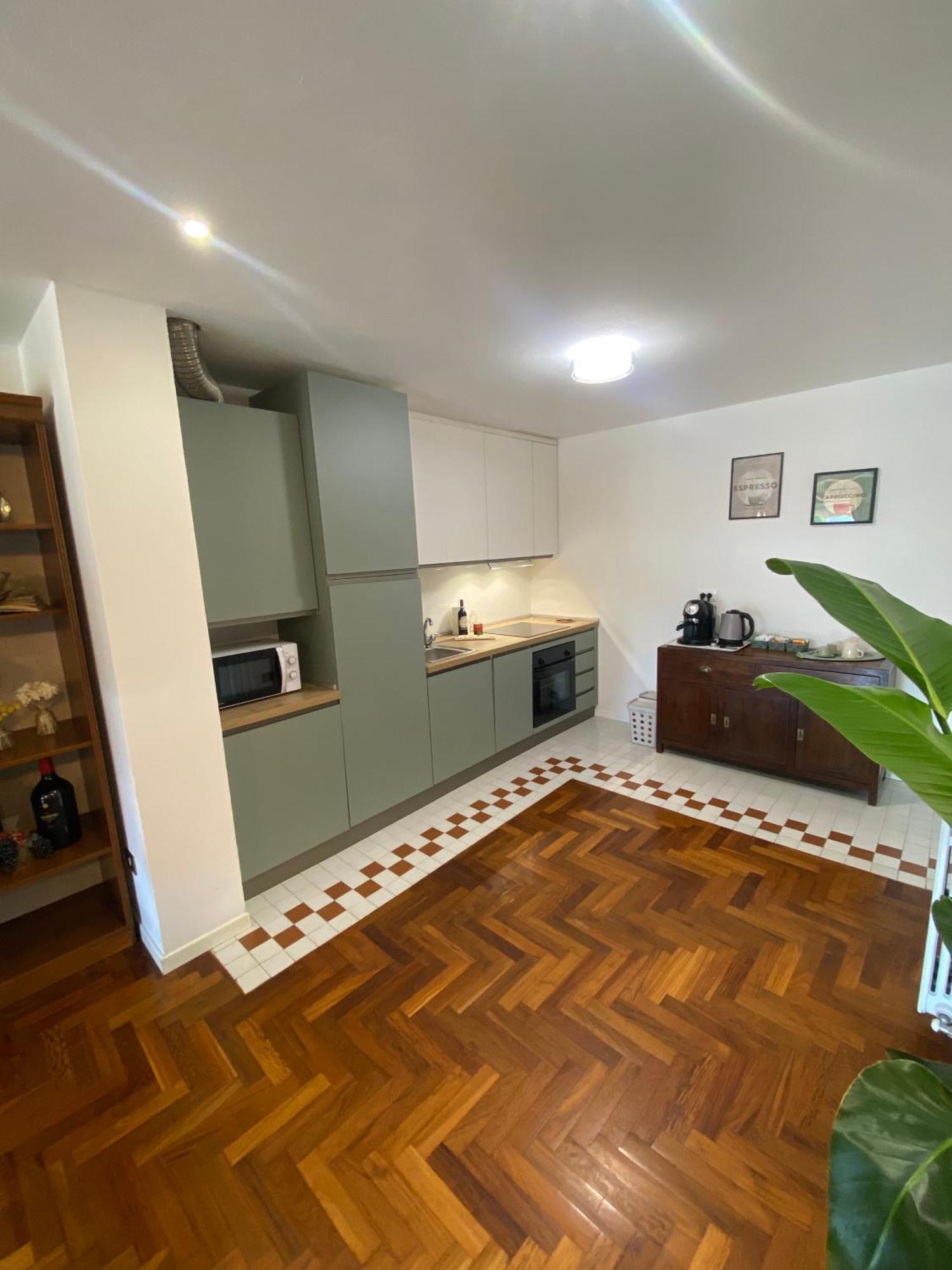 Vecio Fienil - Tranquillita E Confort, Vicino Al Centro Con Parcheggio Gratuito Apartment Verona