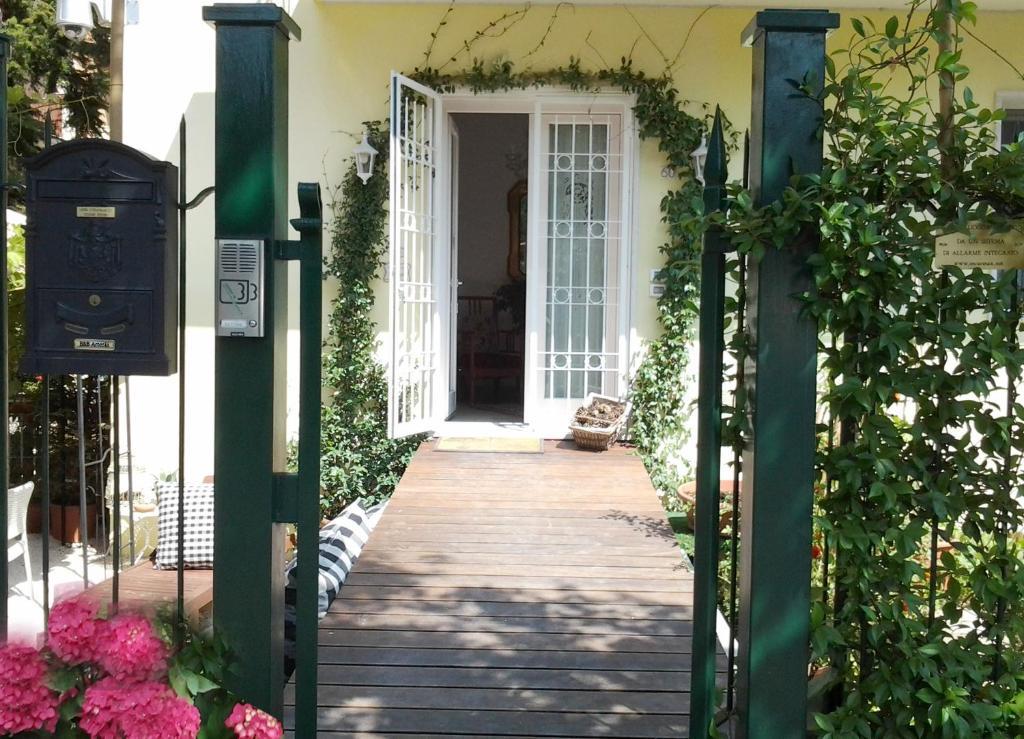 Bed & Breakfast Artesia *
