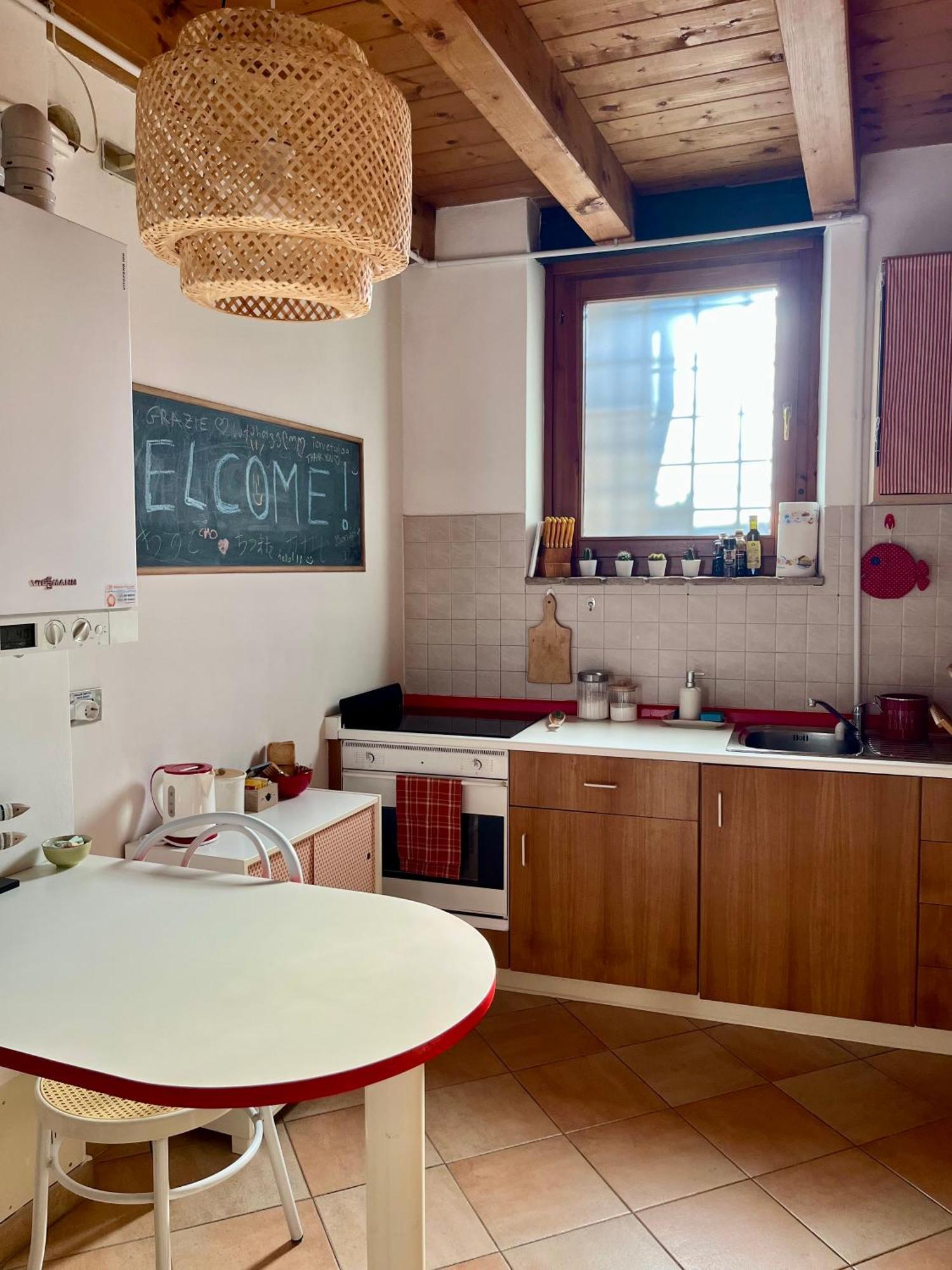 Bright, Cozy In The Heart Of Verona