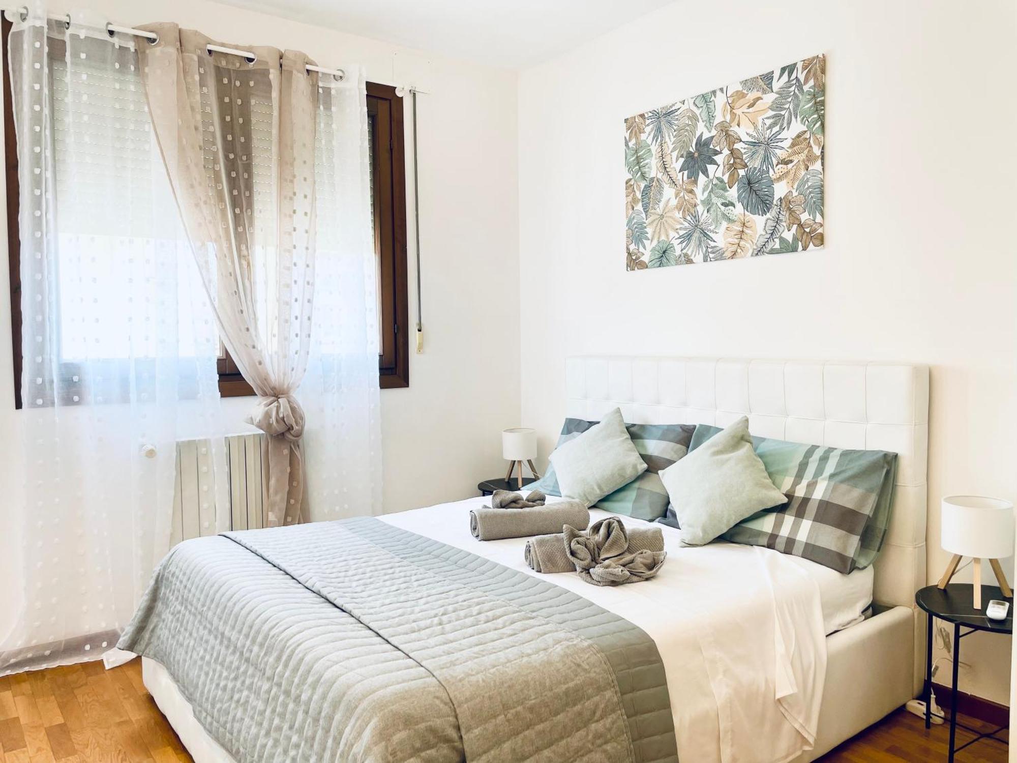 Unicumhouse Policlinico-children Museum-fiera Apartment *