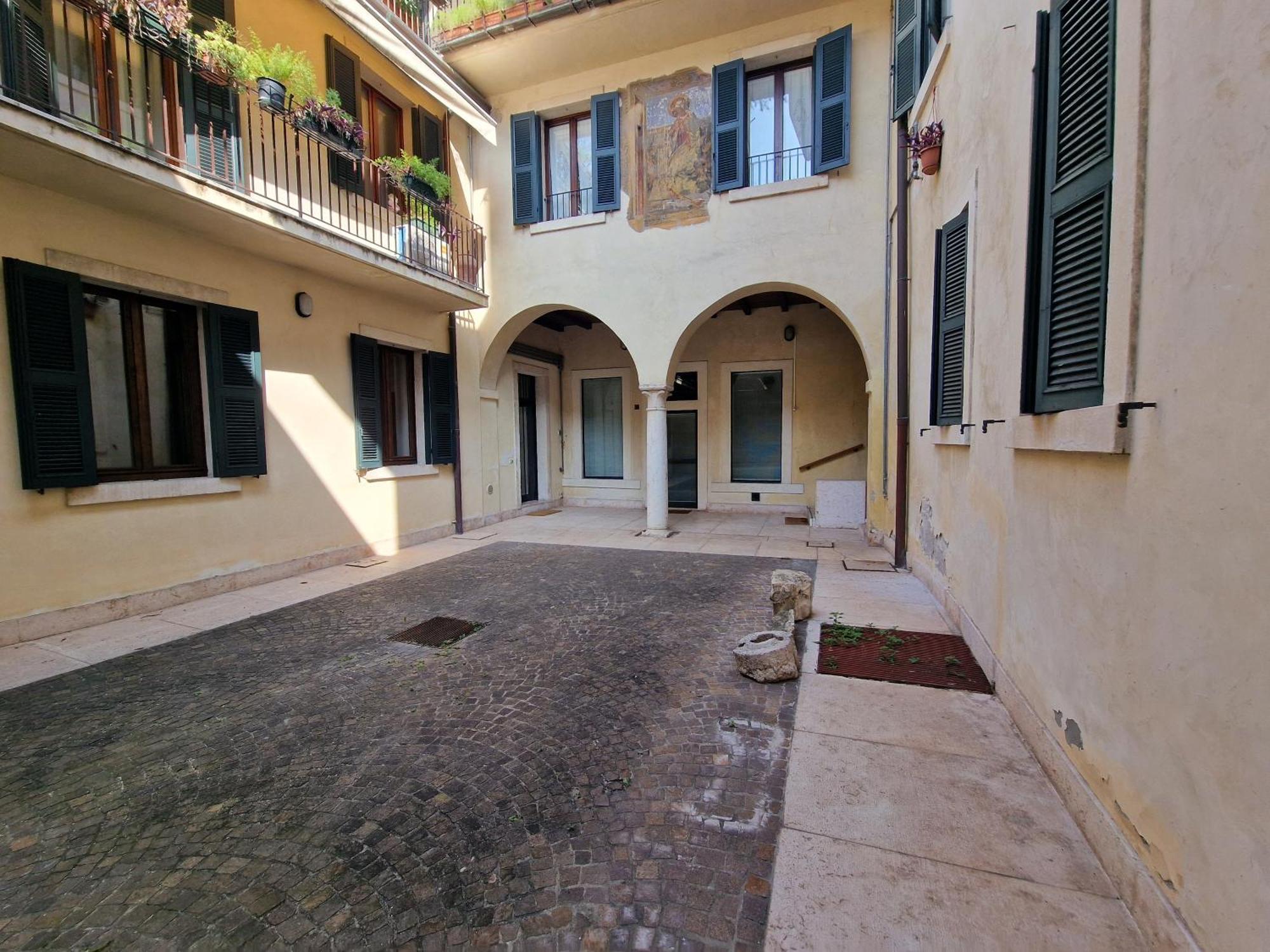 Appartamento Anastasia - Piazza Erbe Center *