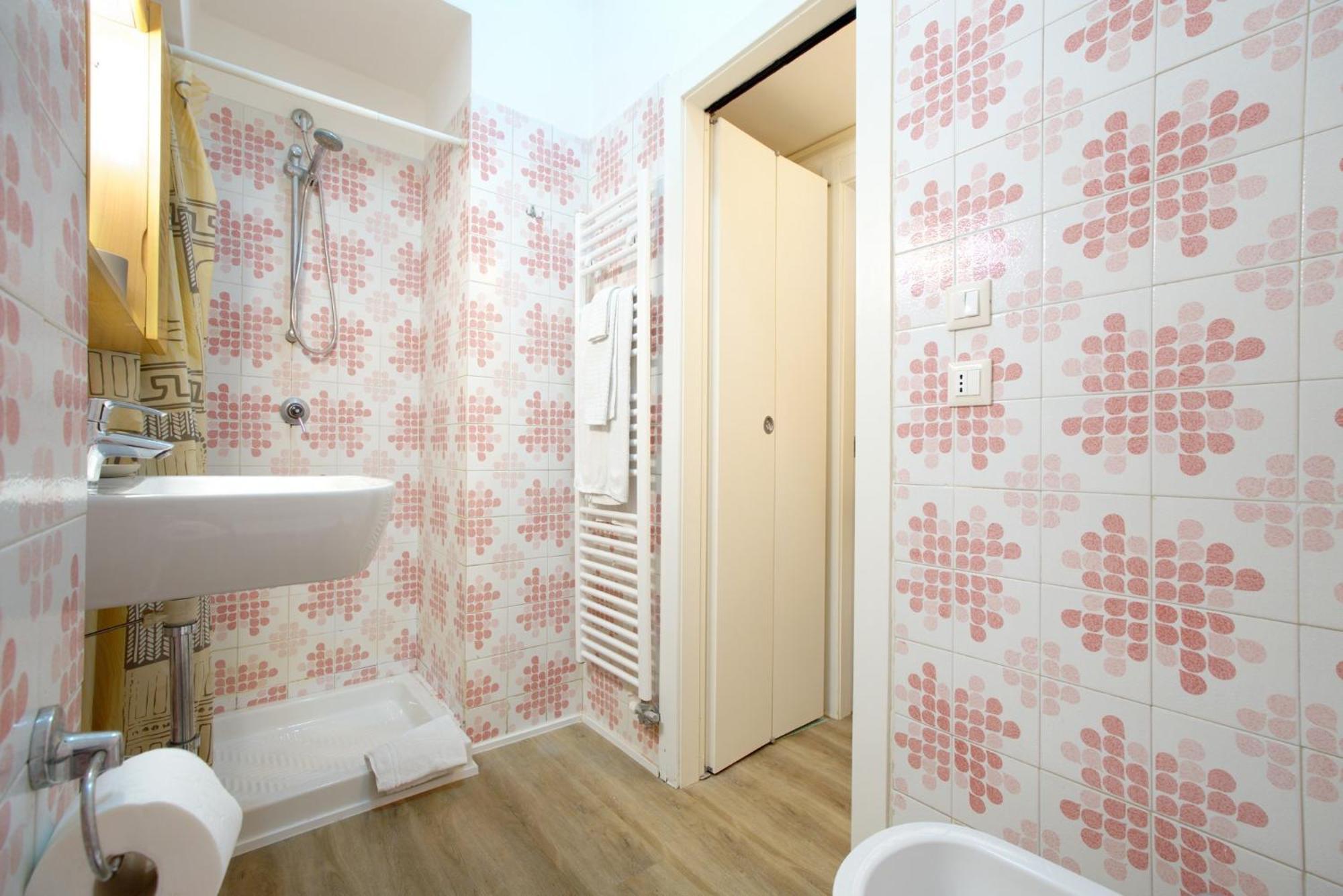 Apartment Guesthost - Comfy Studio-flat Near Center