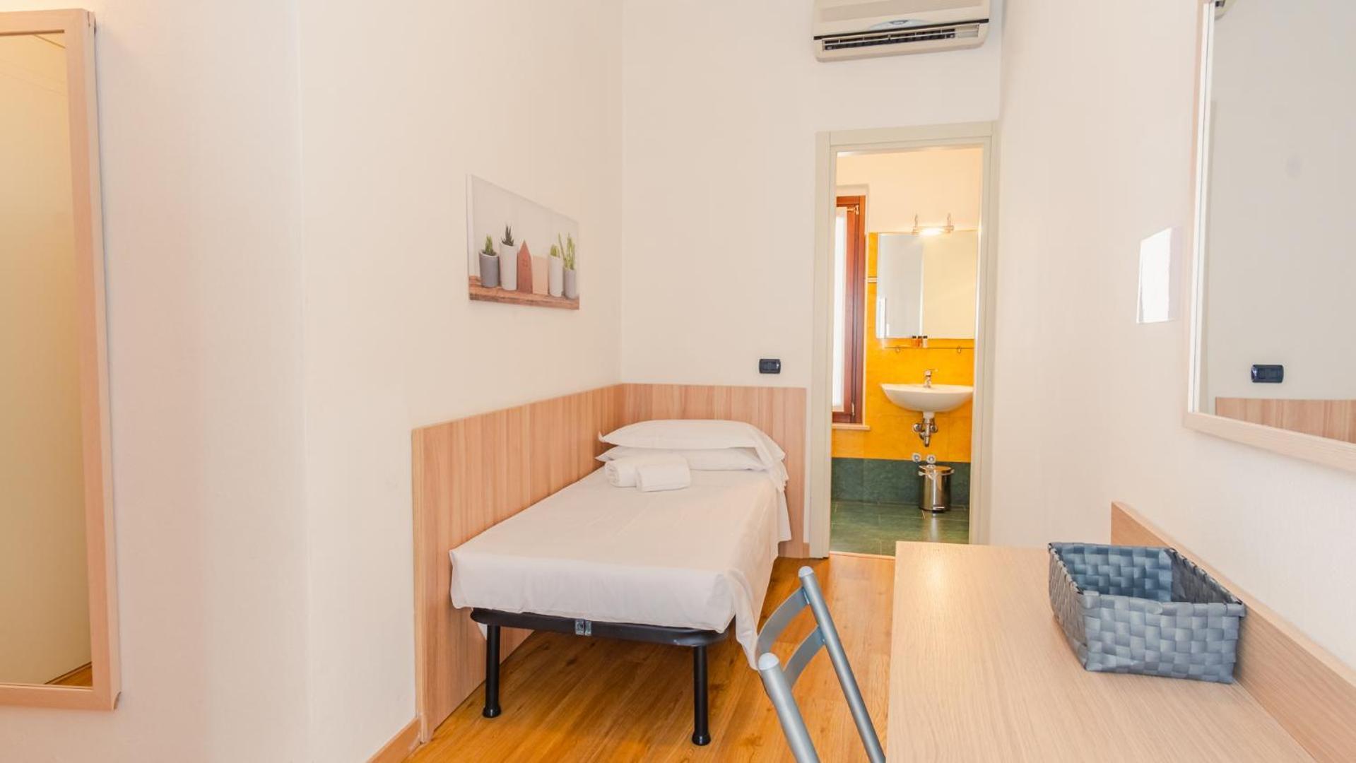 Antiche Mura - Italian Homing Guest house