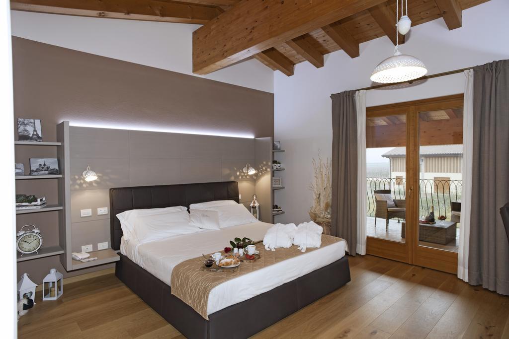 Farm stay Corte San Felice *