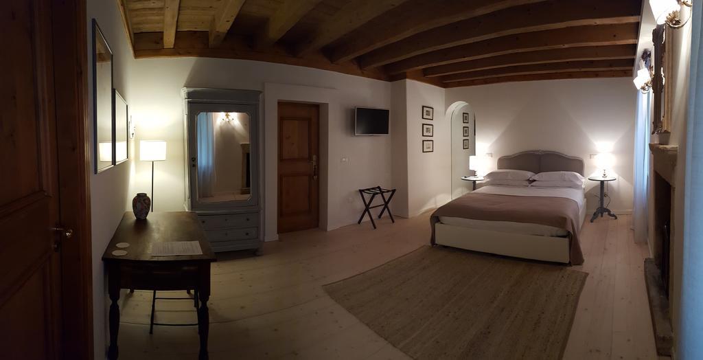 Relais Bacio Di Luna Bed & Breakfast