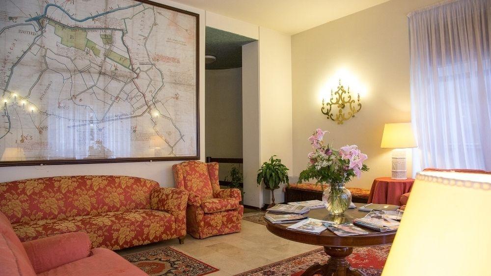 Castelvecchio Aparthotel Verona