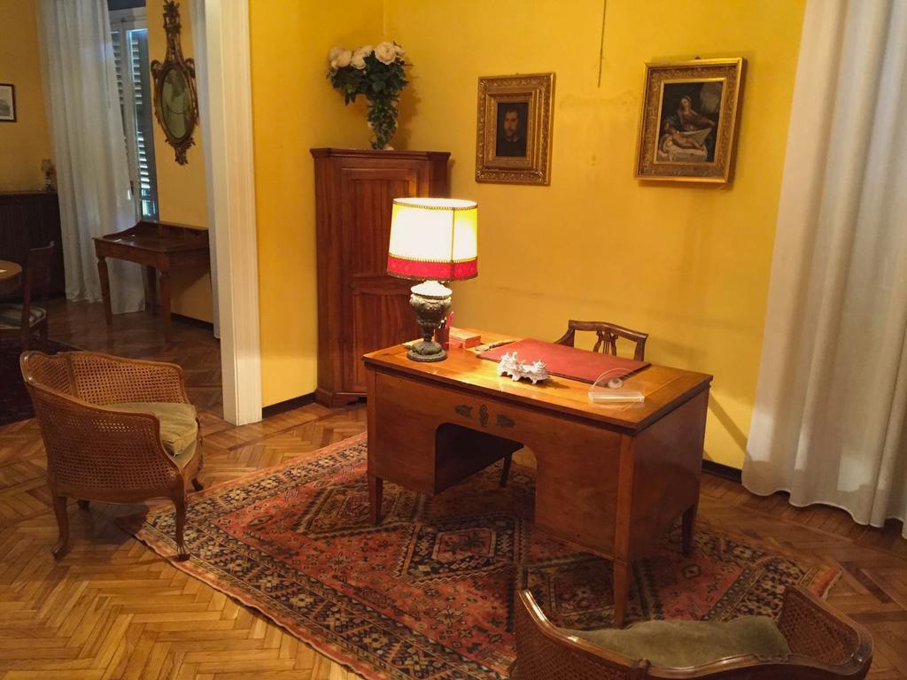 Writer's San Fermo Appartement *