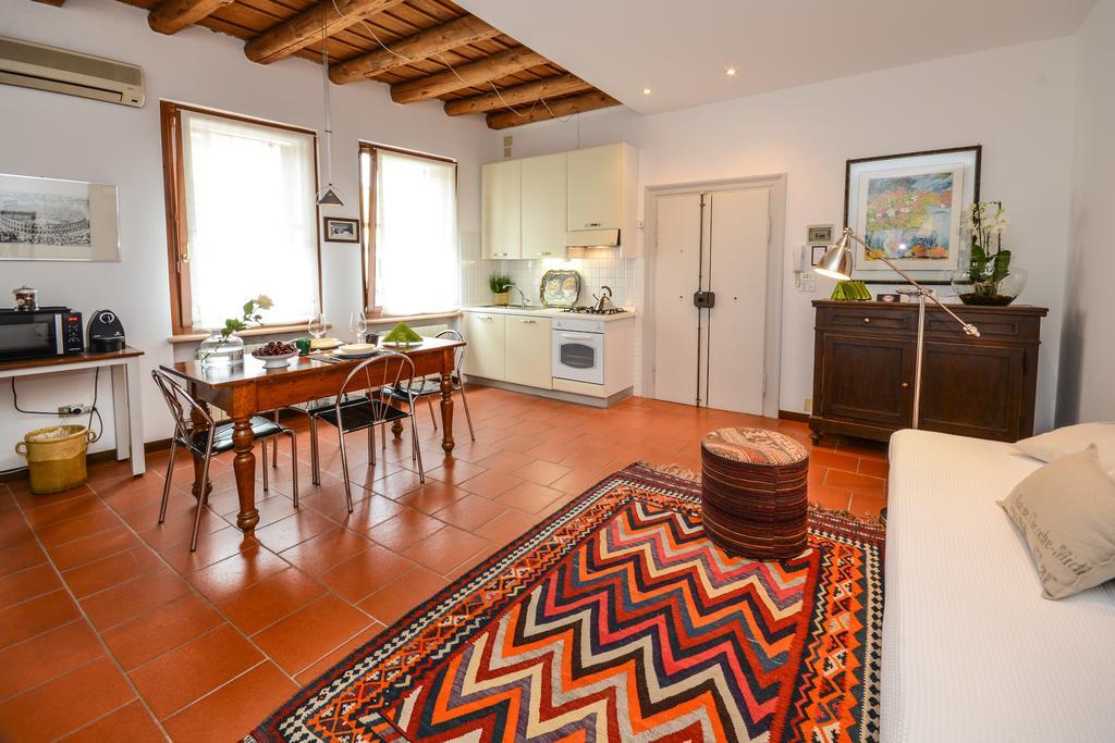 Apartment Augustus Centro Storico Verona
