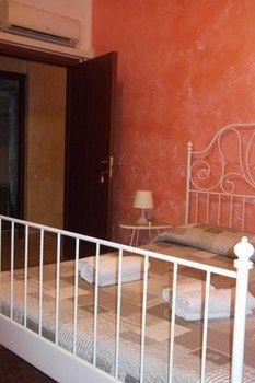 Guest house Santa Toscana
