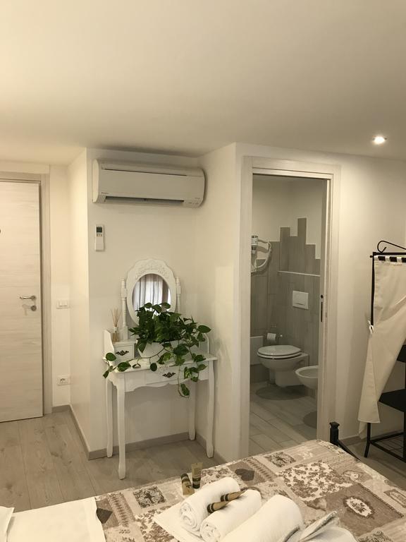Veronetta Suites Guest house *