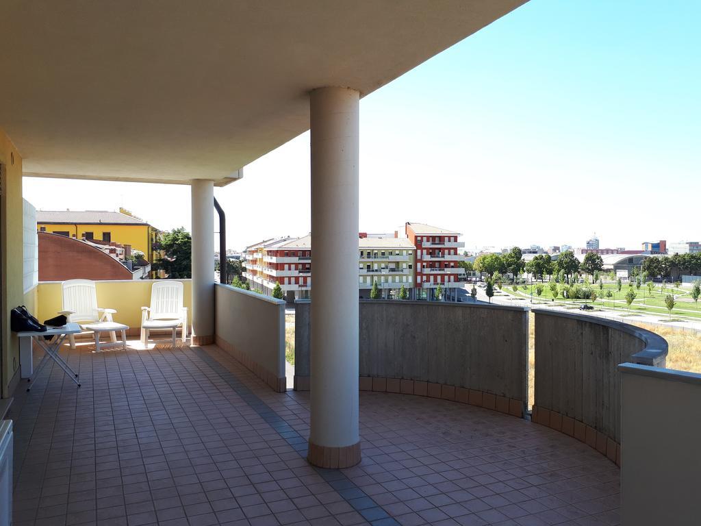Attico Fiera Apartment *