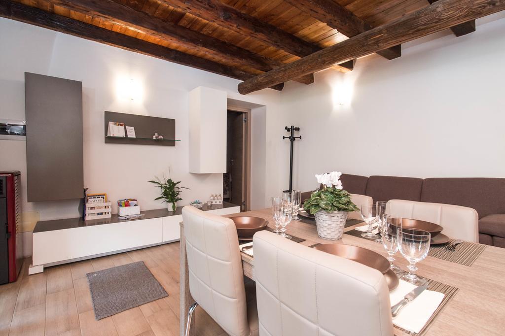 Apartment Broglia House