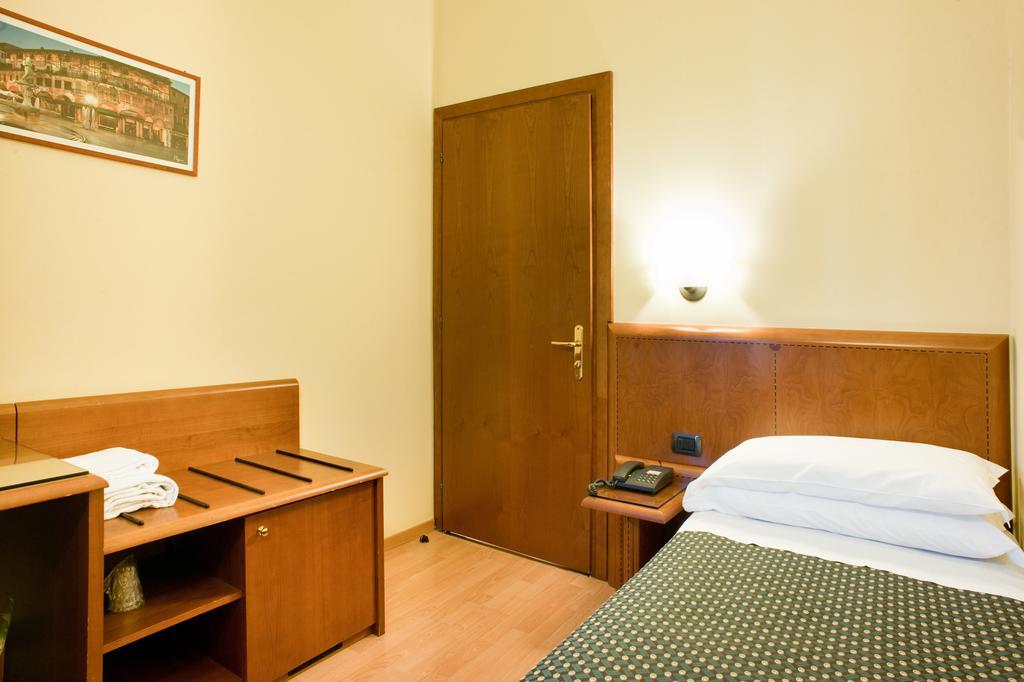 Hotel Gardenia 3*