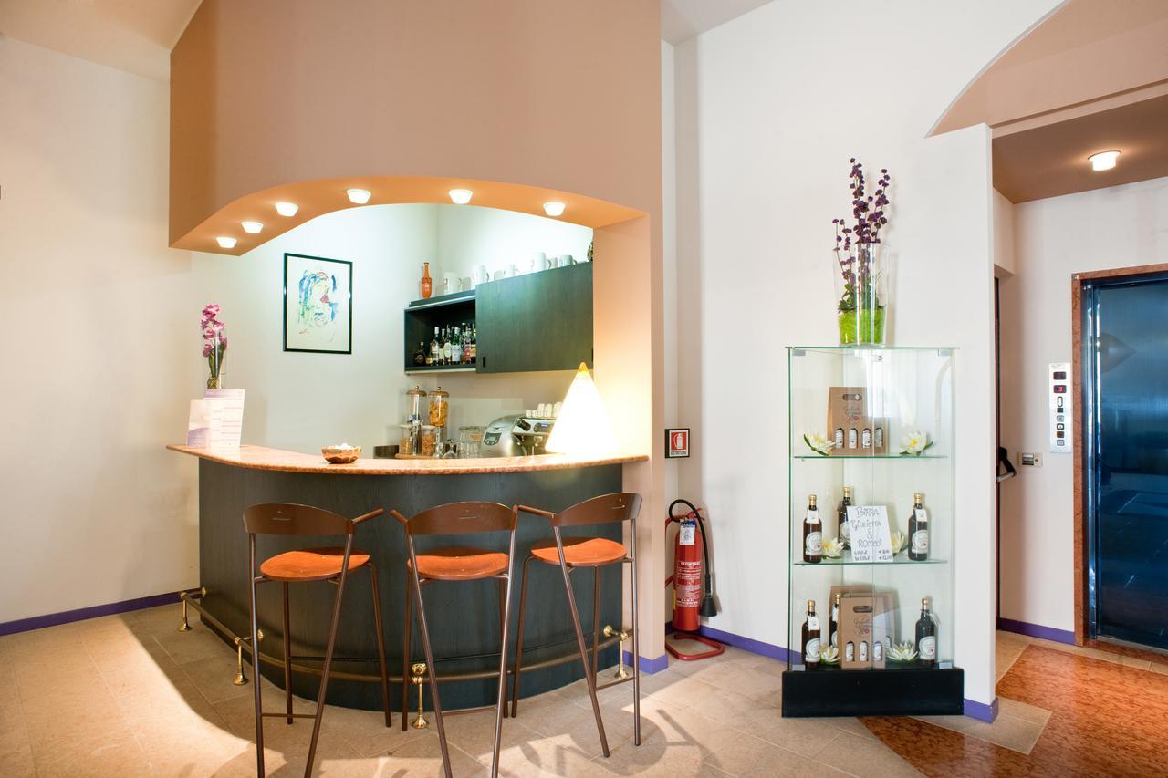 Gardenia Hotel 3*