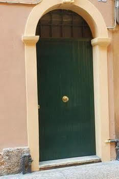 Les Di Apartment