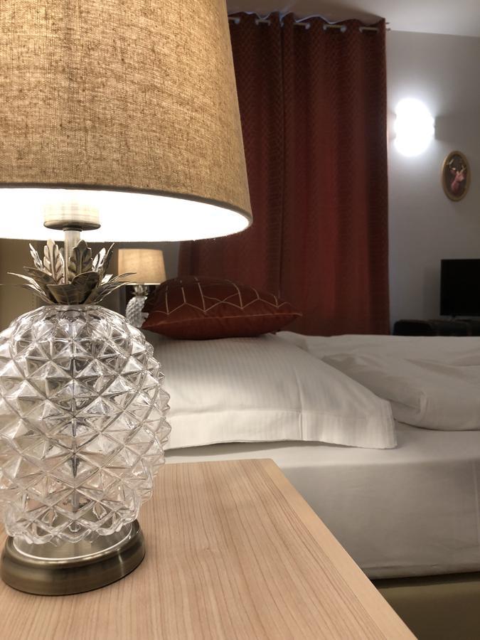 Pietra Di Residenza *