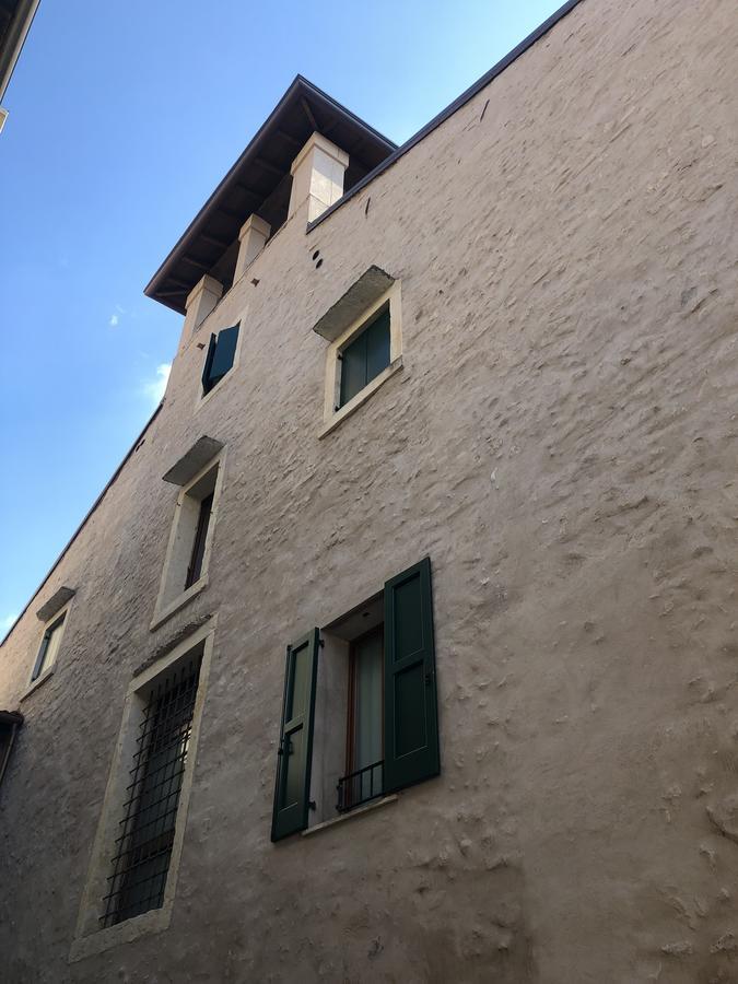 Pietra Di Residenza Verona