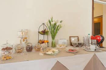 Happiness - Center Bed & Breakfast *