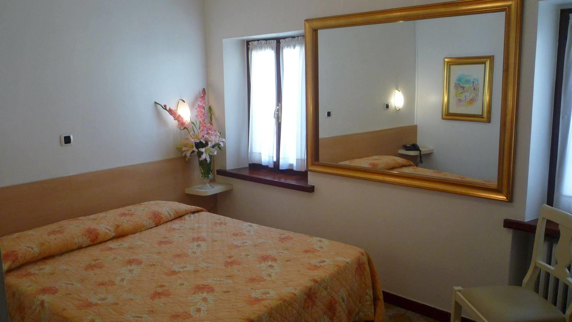 Hotel Trento 2*
