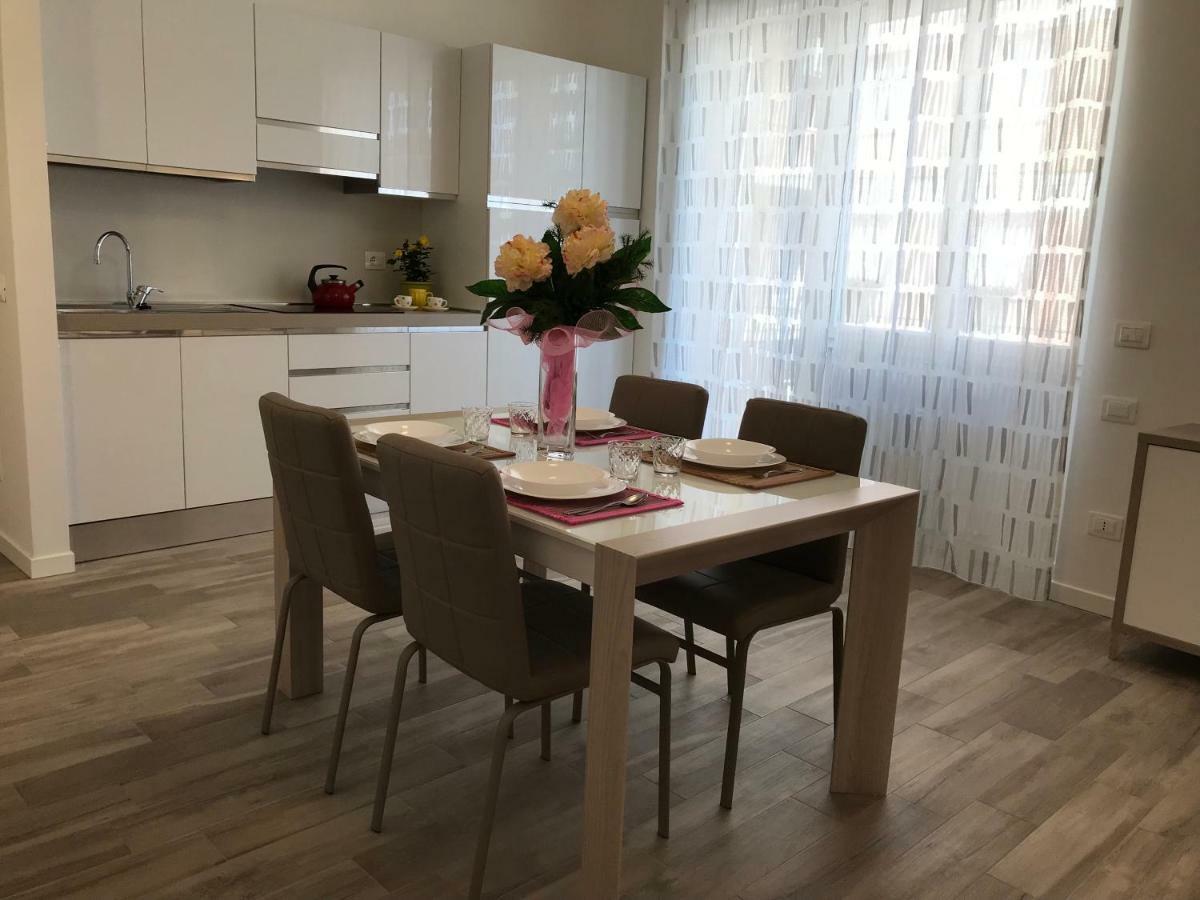 Atena Apartment *