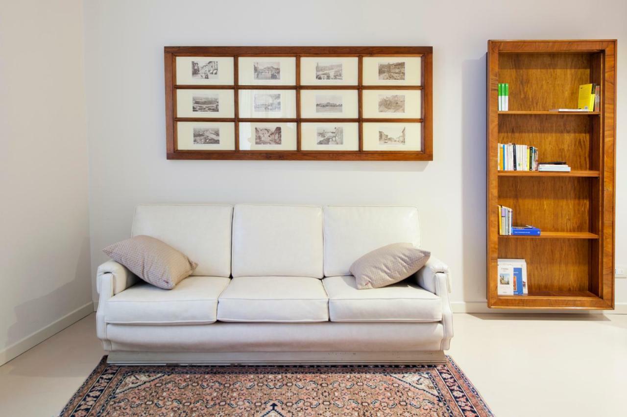 Bureau Apartment