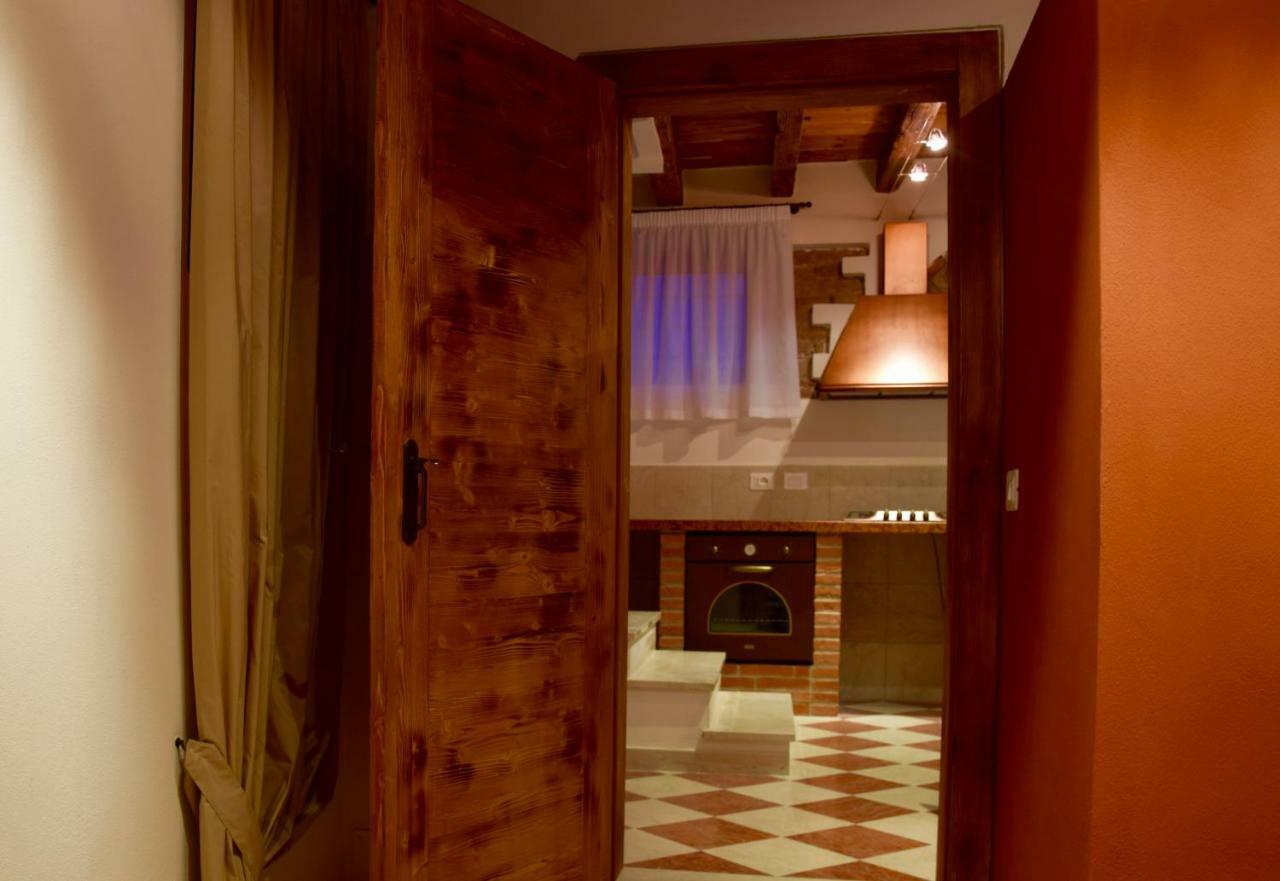 Ball Micro Loc 04159 Apartment Verona