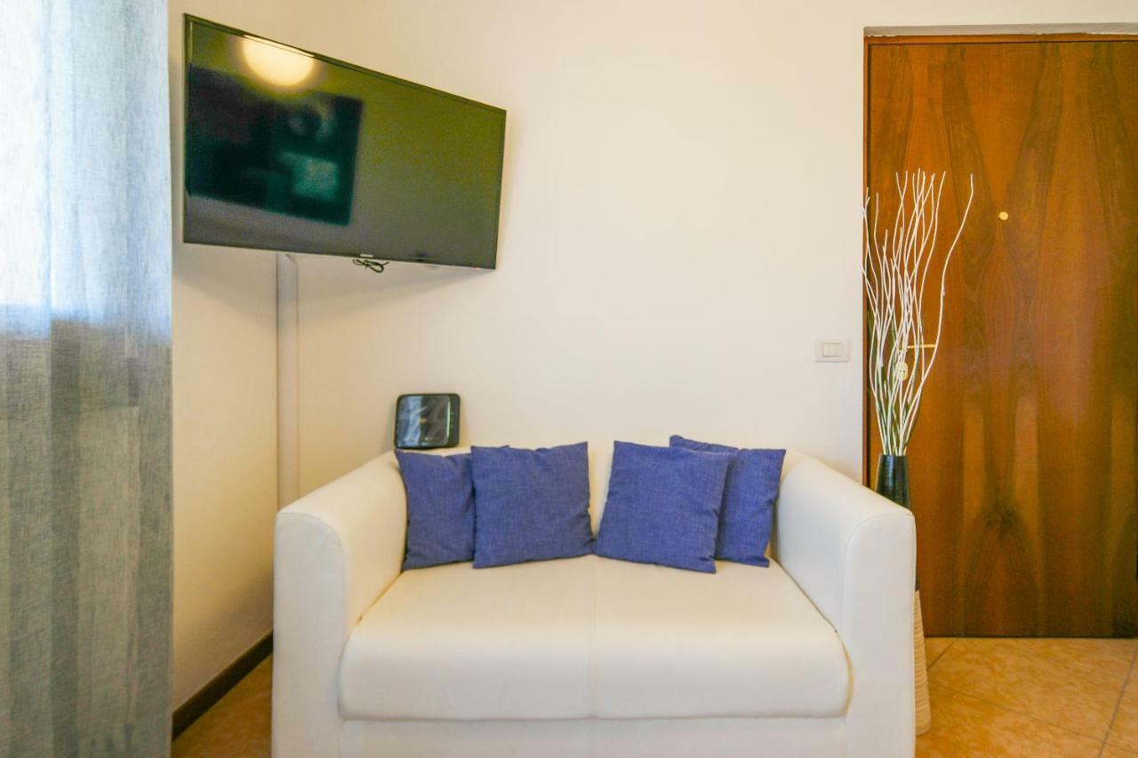 Attico Fiera Apartment *