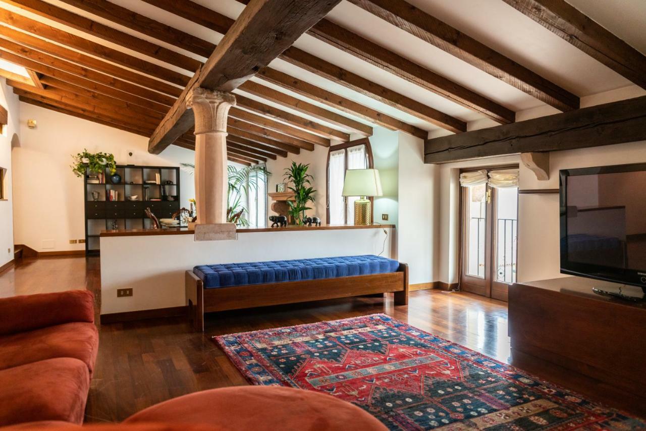 Apartment Domus - Magnifiche Residenze San Fermo Verona