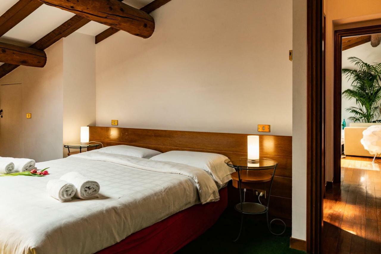 Apartment Domus - Magnifiche Residenze San Fermo Verona