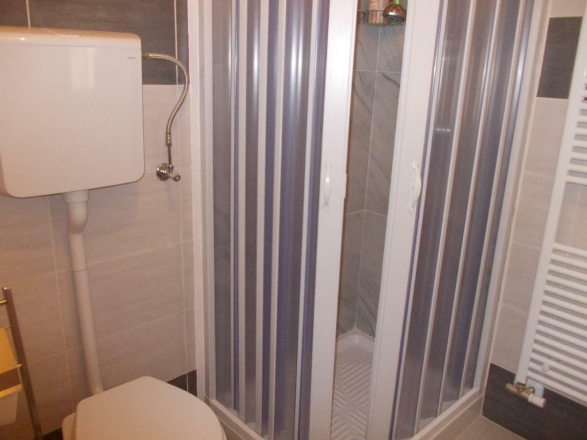 Romagnoli 36 Guesthouset