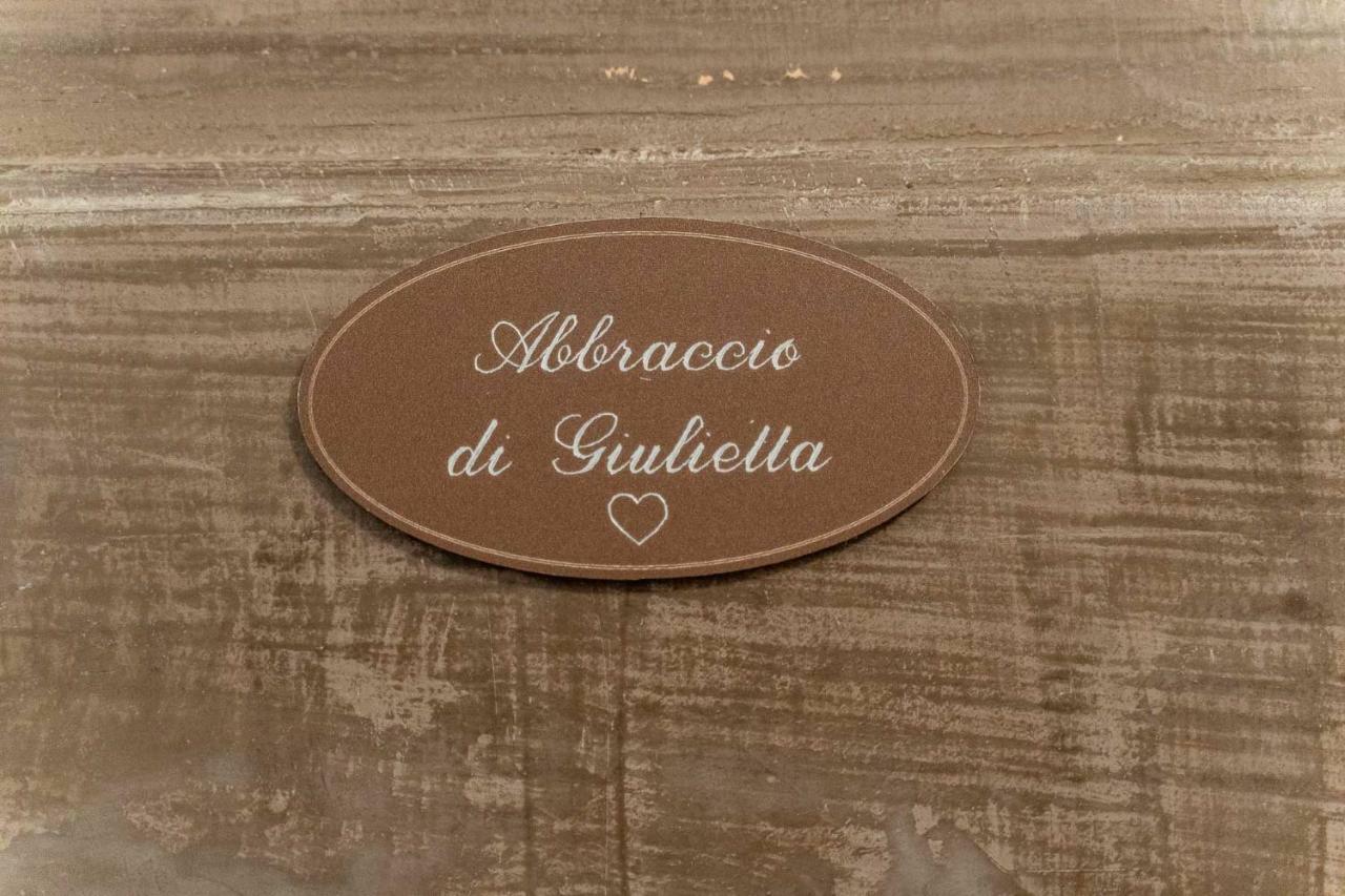 Abbraccio Di Giulietta Apartment *